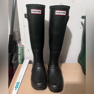 Hunter original Tall  black boots